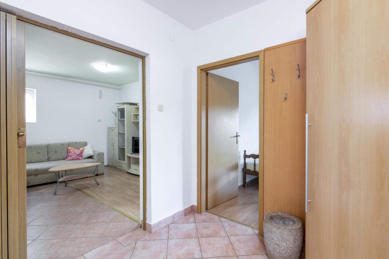 Apartment Buzet 17562A Exterior photo